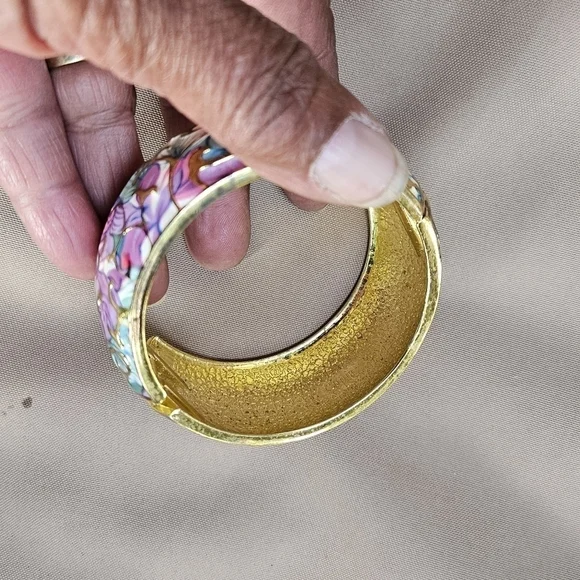 Multi-coloured Pastel Enamel Hinged Bracelet - Picture 4 of 9